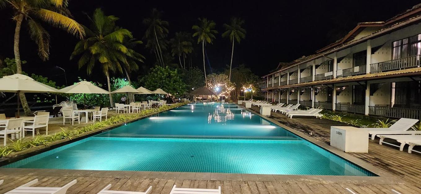 Paradise Beach Club Mirissa Exterior foto